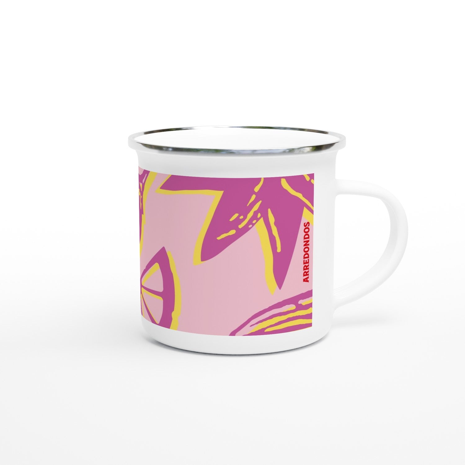 The Peltre coffee cup